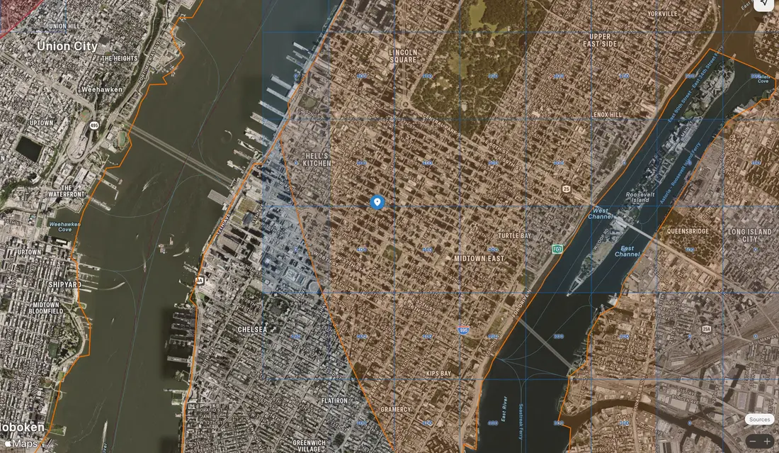 Satellite view of Midtown Manhattan under New York Class B airspace